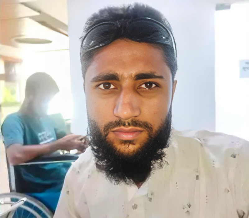 চোখে ছররা গুলির আঘাত, অন্ধ হওয়ার আশঙ্কা