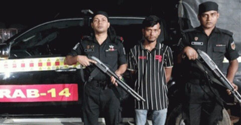 চালককে হত্যার পর অটোরিকশা ছিনতাই: একজন গ্রেফতার