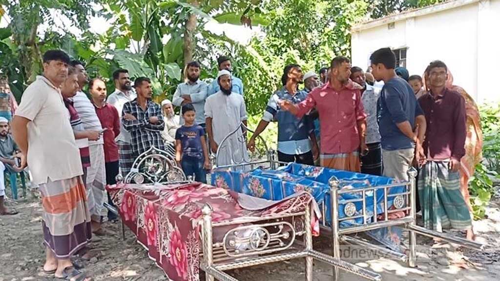 বড় ভাইয়ের মৃত্যুর খবর শুনে হৃদয় ভেঙে মারা গেলেন ছোট ভাইও।