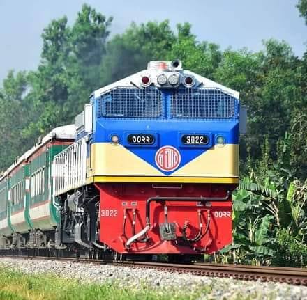 ৬ রুটে ট্রেনের ভাড়া বৃদ্ধি: ২০ ডিসেম্বর থেকে কার্যকর, কোন রুটে কত টাকা বাড়ছে?